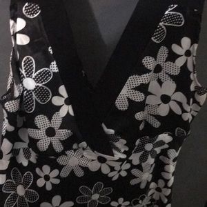 Black and white flowered dress,